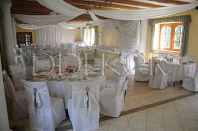 Hochzeitsdekoration im Landhaus „Gerébi“